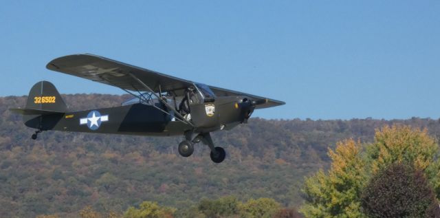 TAYLORCRAFT (1) DL (N47207) - On short final is this 1944 Taylorcraft L-2 "Grasshopper" DCO-65 in the Autumn of 2022.