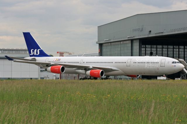 Airbus A340-300 (OY-KBC)