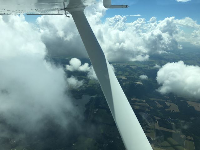 Cessna Skylane (N58763) - 6,000 feet ifr to KLNC
