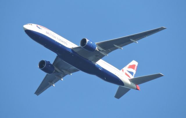 Boeing 777-200 (G-VIIK) - Several minutes before landing going by Sandy Hook, NJ in the summer of 2017.