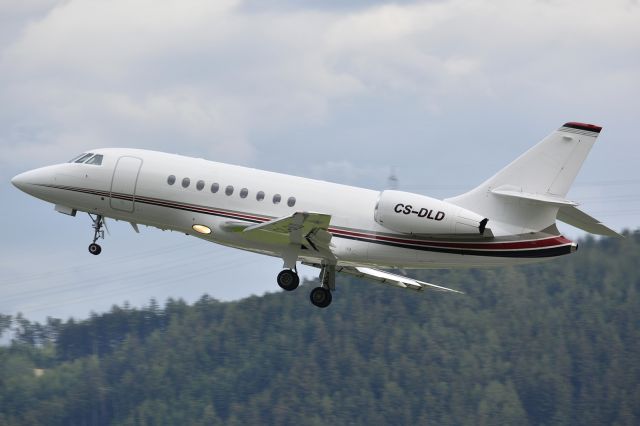 Dassault Falcon 2000 (CS-DLD)