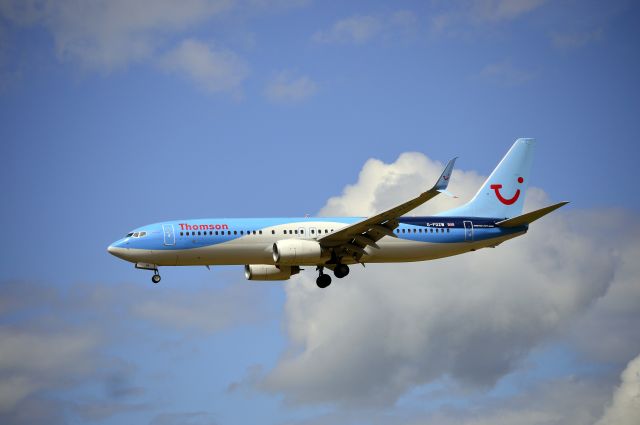 Boeing 737-800 (G-FDZW) - Thomson Airways (TUI) - B737-8K5WL (G-FDZW) arrival on a nice sunny summer's day at NCL. (Photo Jul 2016)