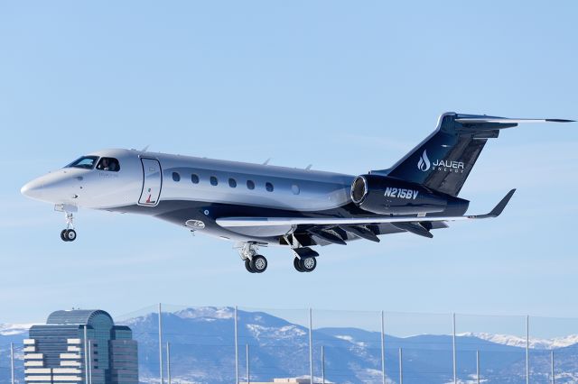 N215BV — - Arriving from San Antonio on 11-10-2024 ray 17L. 13:21MST