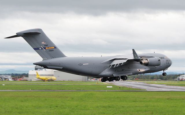 03-3126 — - rch498 usaf mcguire c-17a 03-3126 landing at shannon 31/5/19.