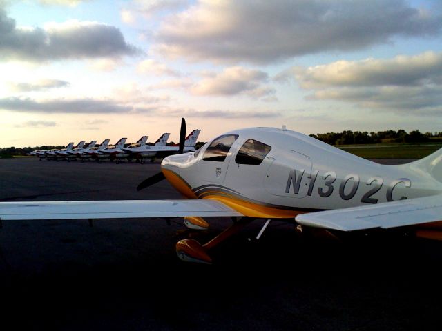 Cessna 400 (N1302C) - Morning with the Thunderbirds