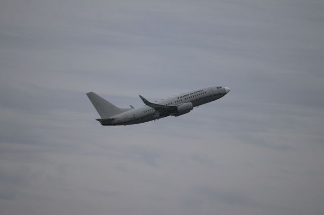 Boeing 737-700 (N737AT) - Ex-Eastern Airlines 737-700 departing from Million Air