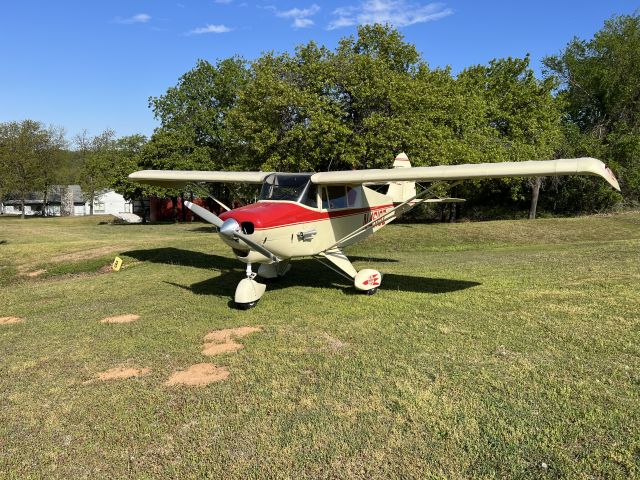 Piper PA-22 Tri-Pacer (N4616Z)