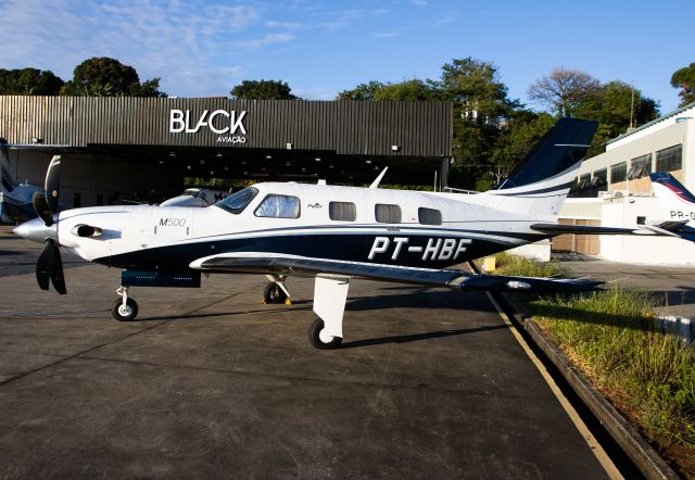 Piper Malibu Mirage (PT-HBF)