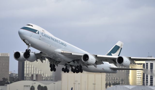 BOEING 747-8 (B-LJH) - Departing LAX