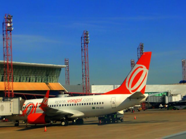 Boeing 737-700 (PR-GEE)