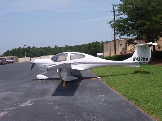 Diamond Star (N437MA) - Tied down at FFC