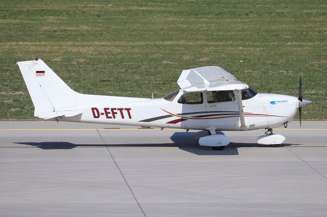 Cessna Skyhawk (D-EFTT)