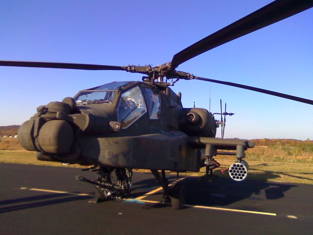 — — - AH-64 APACHE