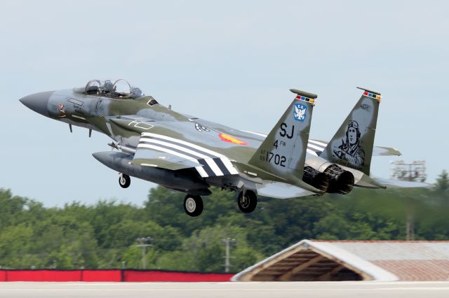 McDonnell Douglas F-15 Eagle (88-1702) - The 4th Fighter Wing's 75th Anniversary Heritage jet 'Spirit of Goldsboro'. The tail art features World War II 4th FW Commander Col. Don Blakeslee. Under his command, the 4th Fighter Group destroyed more than 1,000 German aircraft.  