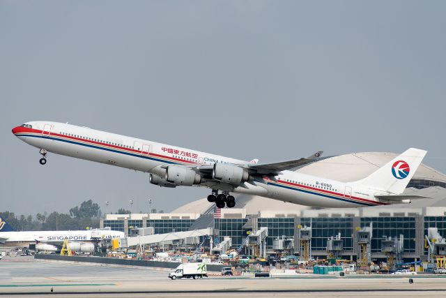 Airbus A340-600 (B-6050)