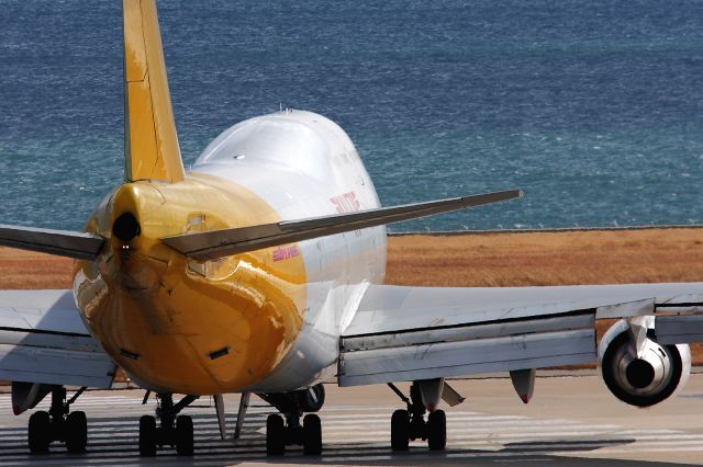 Boeing 747-400 (N740CK)