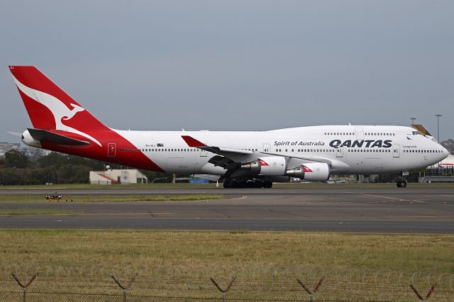 Boeing 747-400 (VH-OEJ) - on 2 December 2017