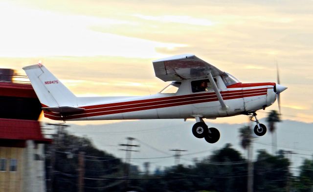 Cessna 152 (N68475)