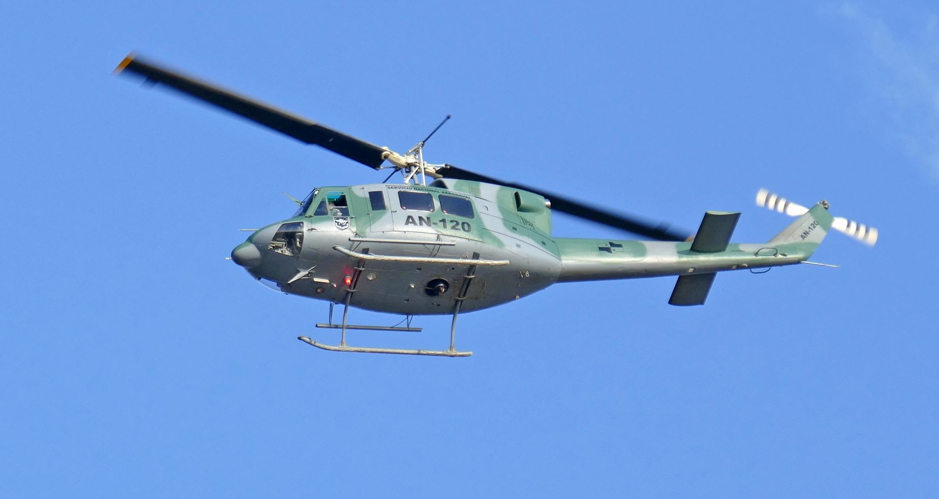 Bell VH-1 (WSN120) - Servicio Aeronaval Panamá