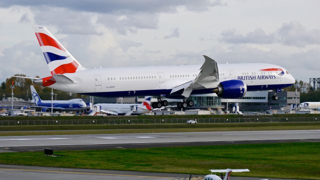 Boeing 787-9 Dreamliner (G-ZBKE) - BOE366 on short final to Rwy 16R to complete its B1 flight on 11/11/15. (ln 374 / cn 38620).