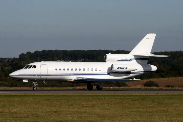 Dassault Falcon 900 (N18FX) - Departing for EIDW on 25-Sep-09.