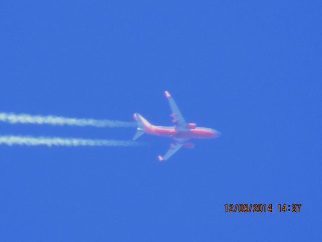 Boeing 737-700 (N934WN) - Southwest Airlines flight 233 from PHX to PHL over Southeastern Kansas at 39,000 feet.