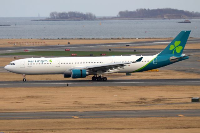 Airbus A330-300 (EI-EDY) - 'Shamrock 13 Tango' arriving from Dublin in the newly painted, updated Aer Lingus livery