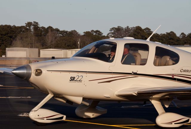 Cirrus SR-22 (N249CK)