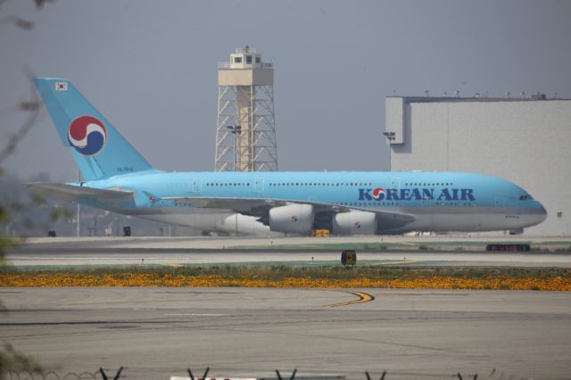 Airbus A380-800 (HL7613)
