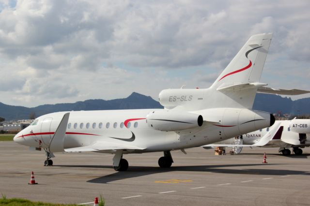Dassault Falcon 900 (ES-SLS)