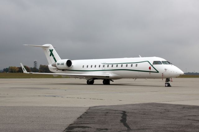 Canadair Regional Jet CRJ-200 (9H-JAD)