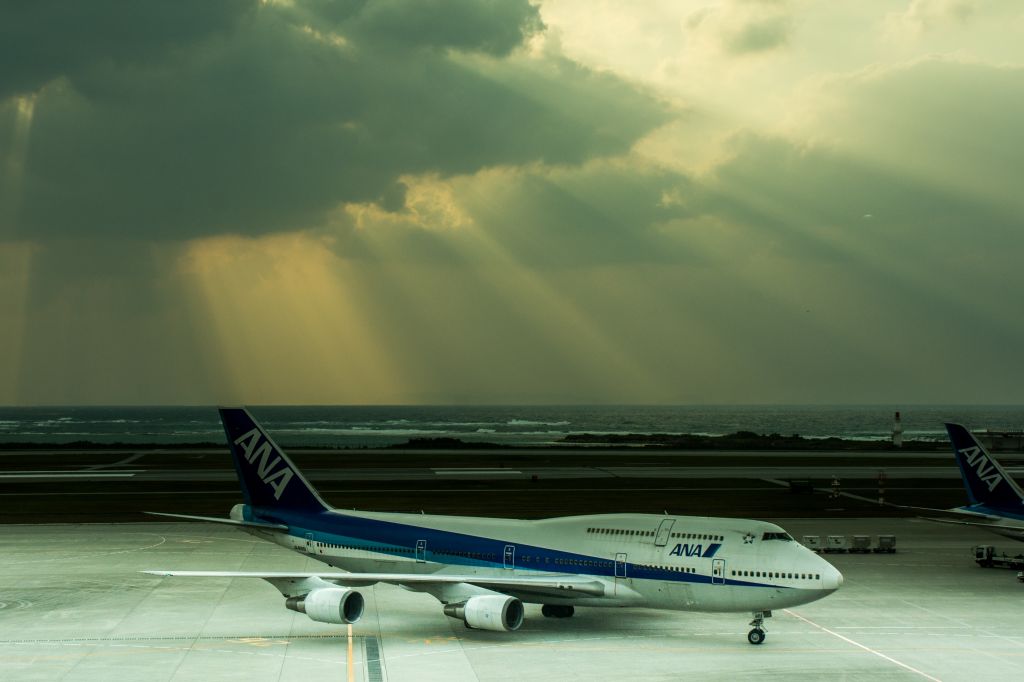 Boeing 747-400 (JA8961)