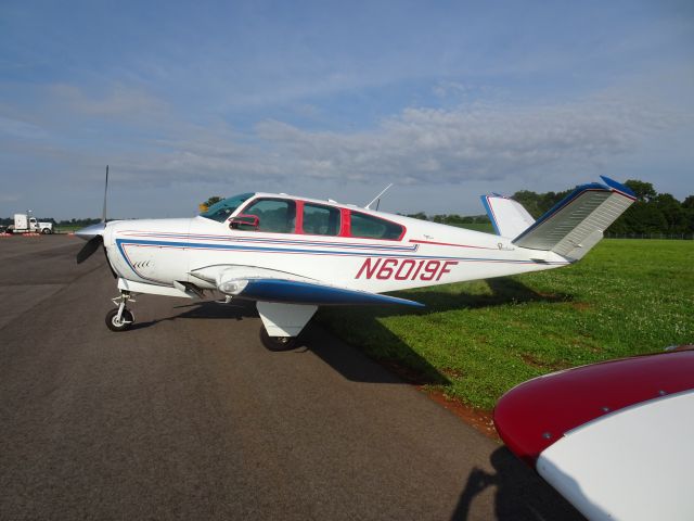 Beechcraft 35 Bonanza (N6019F)