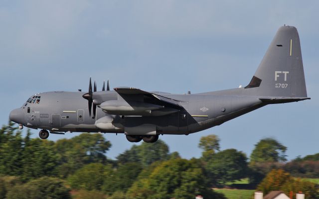 Lockheed C-130 Hercules (09-5707) - usaf hc-130j 09-5707 about to land at shannon 1/10/14.