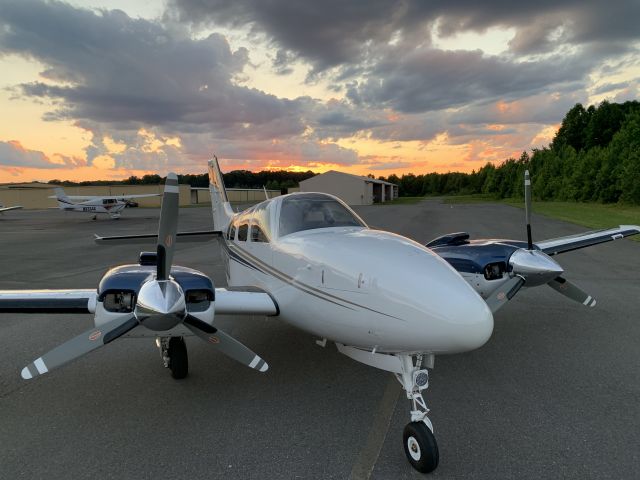 Beechcraft Baron (58) (N38020)