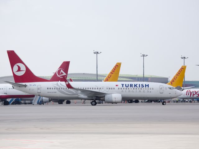 Boeing 737-800 (TC-JFC) - Sabiha Gökçen airport, Istanbul, Turkey | 15 SEP 2014.