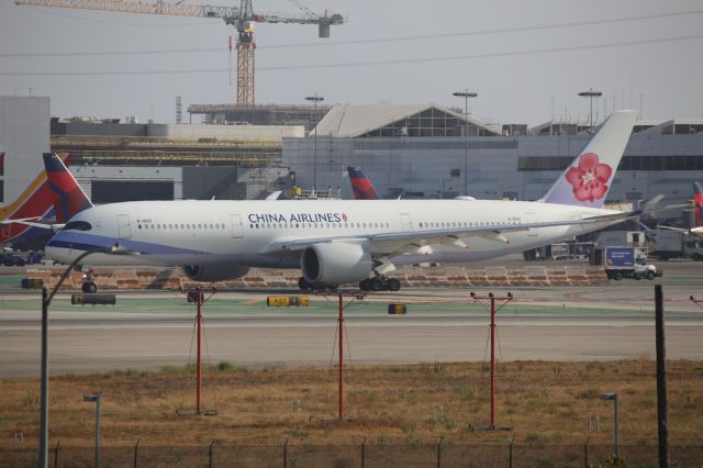 Airbus A350-900 (B-18912)