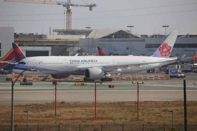 Airbus A350-900 (B-18912)