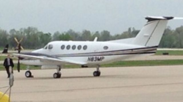 Beechcraft Super King Air 200 (N83MP) - At General Aviation.  (Springfield, Missouri) picture quality poor dew to digital zoom.