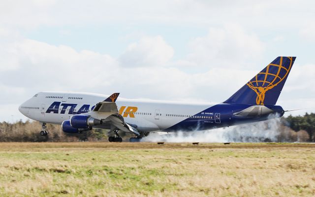 Boeing 747-400 (N464MC) - atlas air b747-446 n464mc landing at shannon 24/3/18.