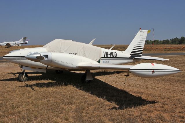Piper PA-30 Twin Comanche (VH-WJD)