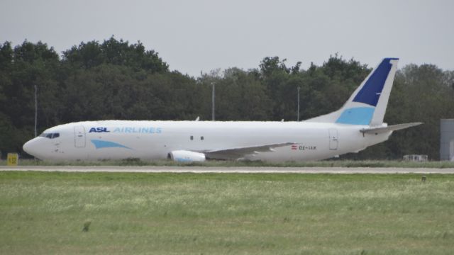 Boeing 737-700 (OE-IAK)