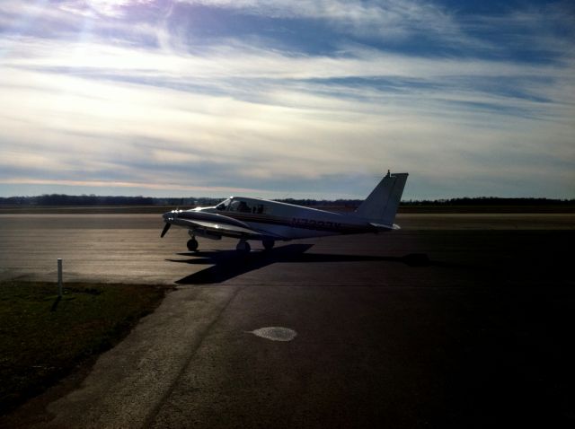 Piper PA-30 Twin Comanche (N7327Y) - Getting ready for a flight from Seymour to Salem