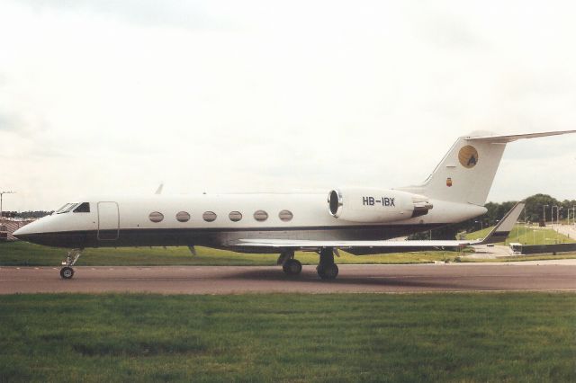 Gulfstream Aerospace Gulfstream IV (HB-IBX) - Taxiing for departure in Jun-98.br /br /Reregistered N510ST 28-Mar-06,br /then N510SR 29-Jul-06,br /then N510SP 1-Aug-14.