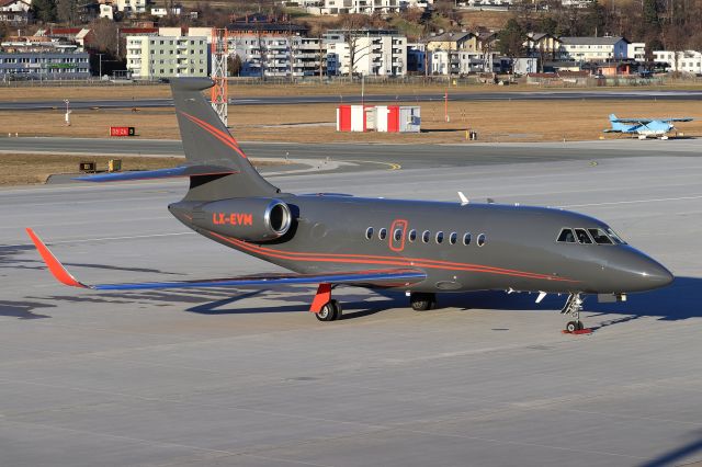 Dassault Falcon 2000 (LX-EVM)