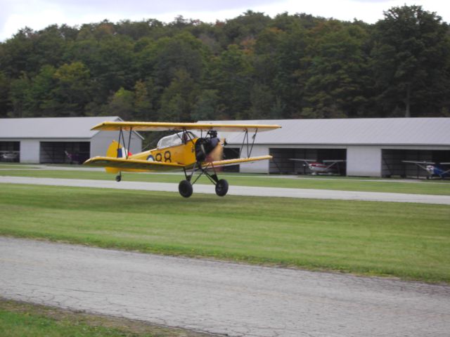 — — - Consolidated Fleet Finch 16B  1940