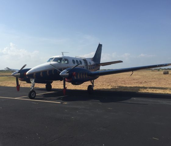 Beechcraft Airliner (N100UE)