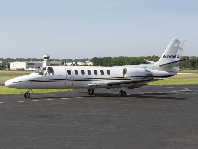 Cessna Citation V (VTE365) - This fine Citation V is available for charter in the Northeast from CFM Corporate Flight Management. ARG/US Platinum.