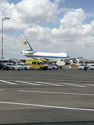 28000 — - Air Force 1, on the ground at Ben-Gurion Airport on May 23rd, 2017