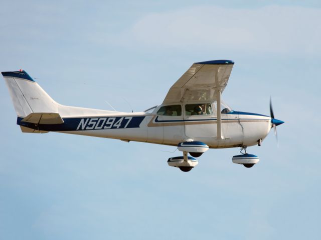 Cessna Skyhawk (N50947)